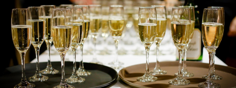 Zu wenig Champagner im Sorbet: Aldi verliert vor dem OLG München